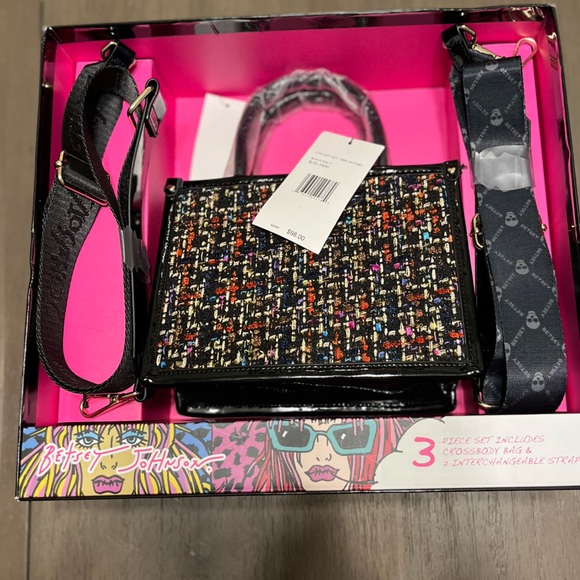 NIB Betsey Johnson Small Multicolor Crossbody Bag Set - Picture 3 of 7